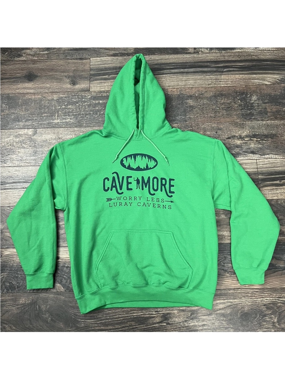 Luray Caverns Cave More Worry Less Men’s Large Gildan Green 50/50 Hoodie